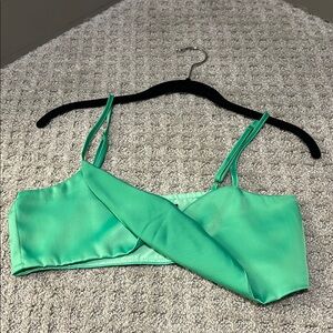 GREEN CROP TOP / BRALETTE TOP